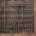 Art Deco rug with a unique pattern: Costa Gold F285