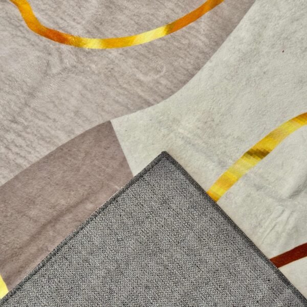 A soft, modern rug in a delicate beige-brown shade