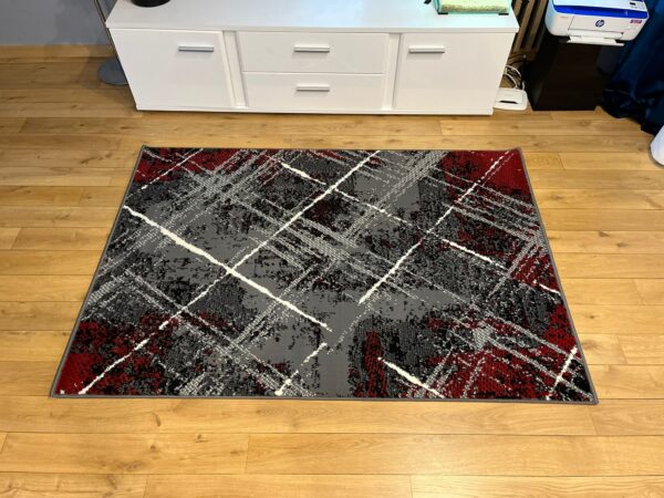 Nowoczesny dywan czerwony Carlo 4298 grey red