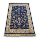 Ekskluzywny cienki tradycyjny dywan granatowy Bellucci 84593 NAVY